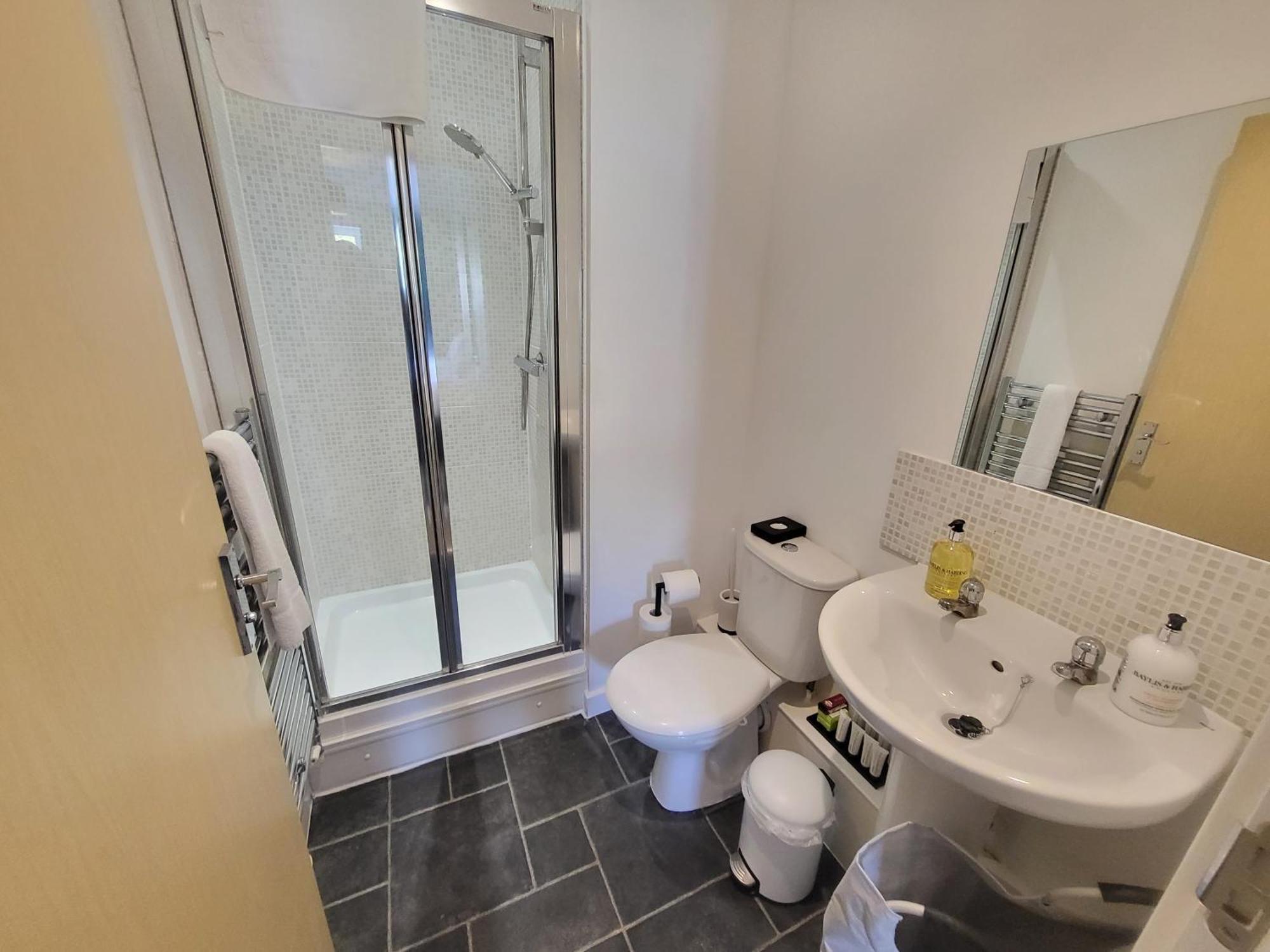 Garland Central City Apartment London 2 מראה חיצוני תמונה