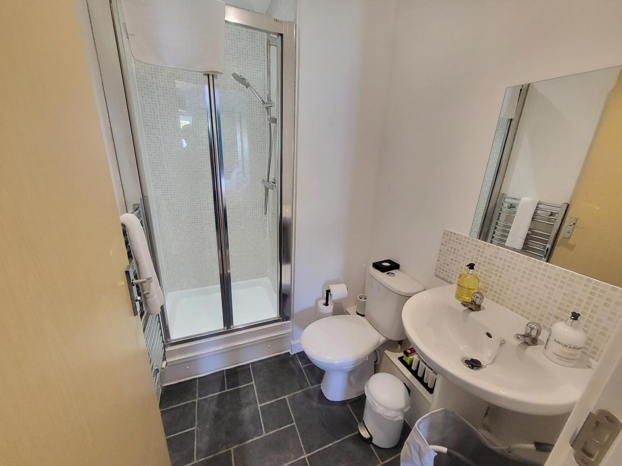 Garland Central City Apartment London 2 מראה חיצוני תמונה